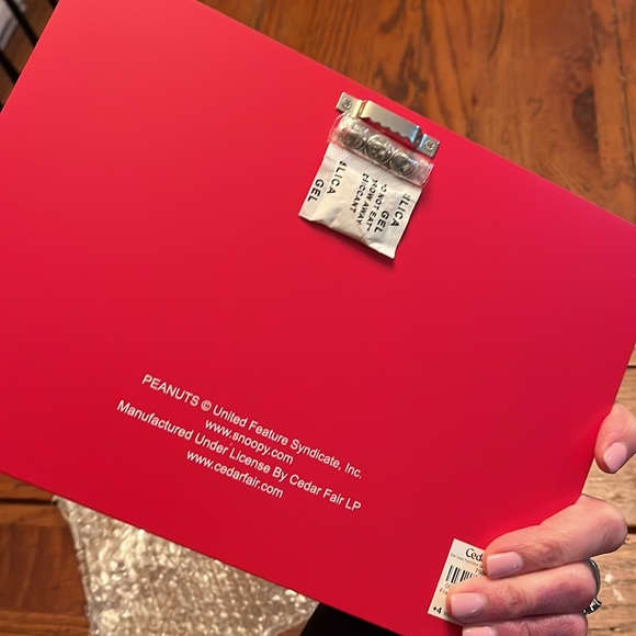 Snoopy collector pins - Picture 6 of 6